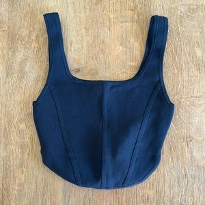 Aritzia Top